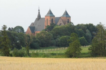 2_005_g_Zatory_kosciol_w_Pniewie